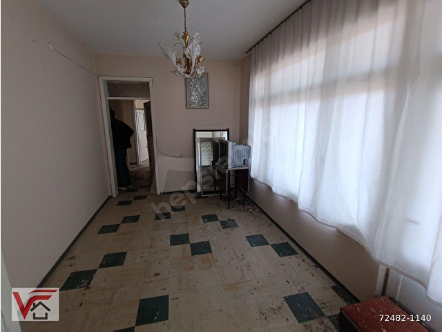 BANDIRMA VARAN EMLAKTAN EDİNCİKTE DÖRT KATLI KARGİR EV VE DEPO - Görsel 10