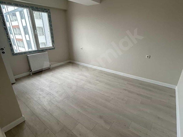 BELEDİYENİN KARŞISINDA 90 M2 2+1 DAİRE - Görsel 17