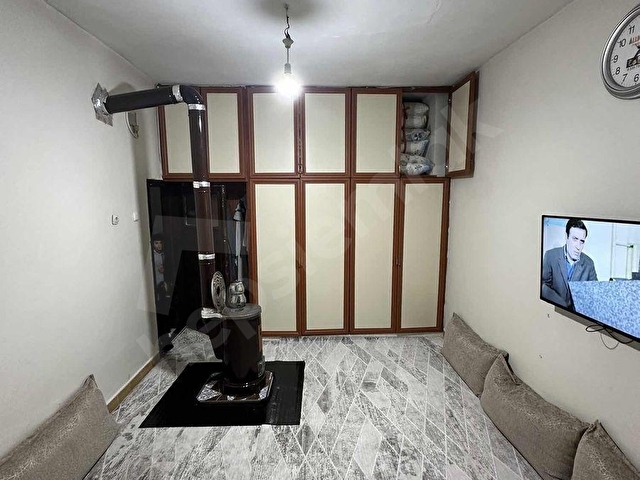 İşlek Cadde Üzerinde Dükkan +4 kat imar izinli Kelepir Daire - Görsel 20