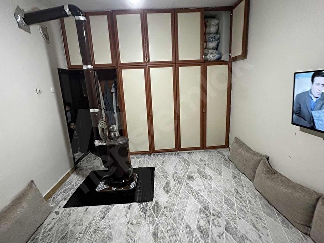 İşlek Cadde Üzerinde Dükkan +4 kat imar izinli Kelepir Daire - Görsel 18
