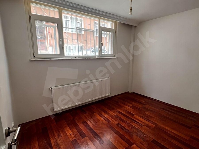 Üsküdar Doğancılarda İçi Bakımlı Balkonlu 2+1 65m² Satılık Daire - Görsel 3