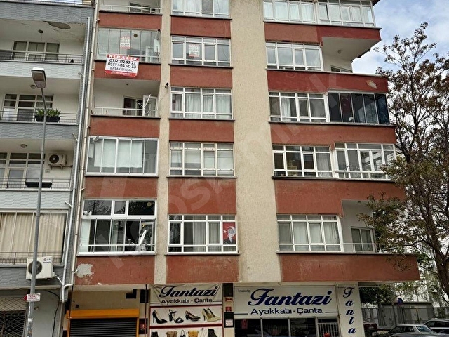 KOLEJDE BAŞAKTAN KATTA ASANSÖRLÜ 2+1 ÖN CEPHE