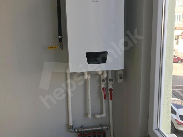 SATILIK 2+1 DAİRE İÇİ KOMPLE YENİLENMİŞ KOMBİLİ, ORTA CAMİ MAH , ÇARŞI KOLORDU CADDESİNDE - Görsel 14