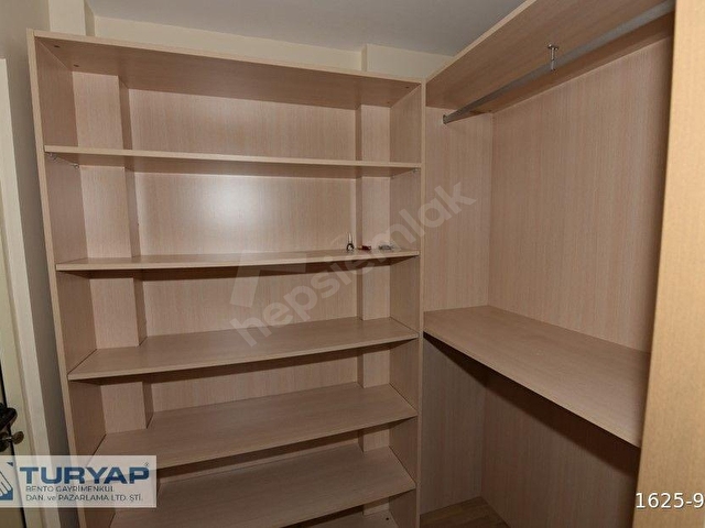 ERENKÖY ÖMERPAŞA SOKAKTA 4+1/ 180 m2 / 2010 YILI İNŞAATI / 1.Kat - Görsel 23