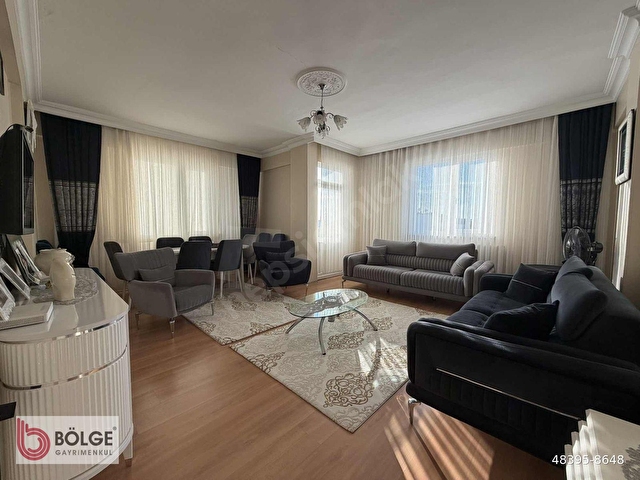 OSMANGAZİ MAHALLESİ ATATÜRK CADDESİ YAKINI 3+1 130 M² DAİRE