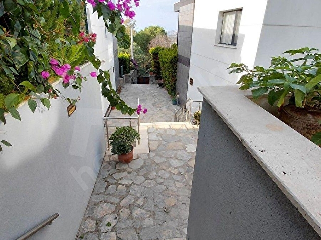 BODRUM TURGUTREİSTE SATILIK 2+1 ÇİFT BANYOLUHAVUZLU BAHÇELİ DAİRE - Görsel 16