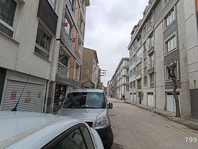 ESKİŞEHİR ZAFER MAHALLESİNDE SATILIK KELEPİR APART DAİRE - Görsel 19