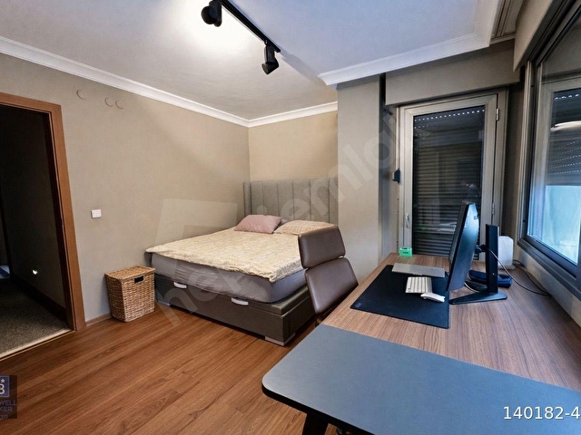 Türk Koleji Yanında Tadilatlı Geniş 130 m2 3+1 Satılık Daire - Görsel 11