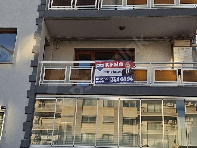 BAHRİYEÜÇOK BULVARINDA KÖŞE ASANSÖRLÜ 3+1 KİRALIK DAİRE
