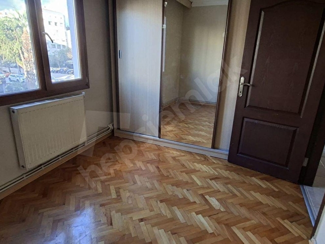 BAHRİYEÜÇOK BULVARINDA KÖŞE ASANSÖRLÜ 3+1 KİRALIK DAİRE - Görsel 19