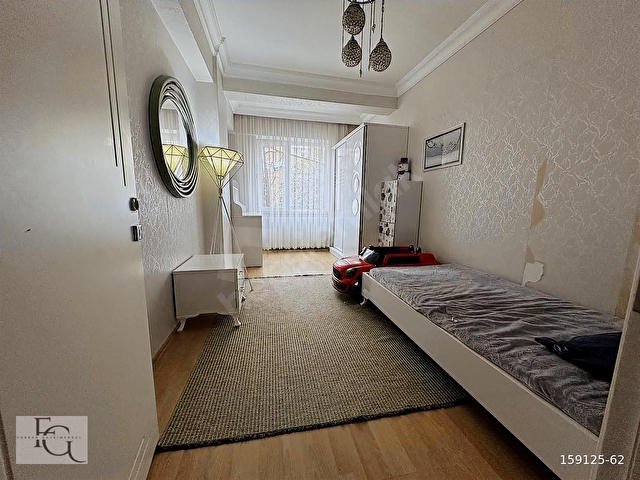 FURKANDAN TEK YETKİLİ METROYA 5 DAKİKA İÇİ ULTRA LÜKS 3+1 - Görsel 16