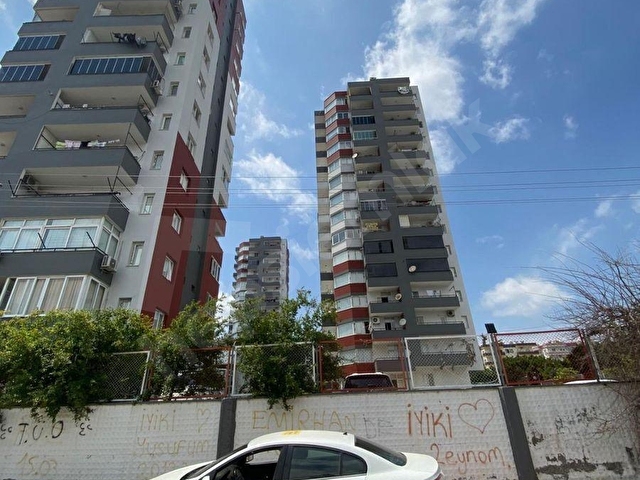 MURAT EMLAKTAN KIRLARSIRTI MAH. UYDU KENTDE 200 METRE KARE 4+1 AMERİKAN MUTFAK KİRALIK DAİRE.
