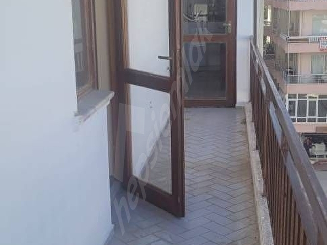 Sahibinden Kiralık Asansörlü ve Doğalgaz Kombili Daire - Görsel 12