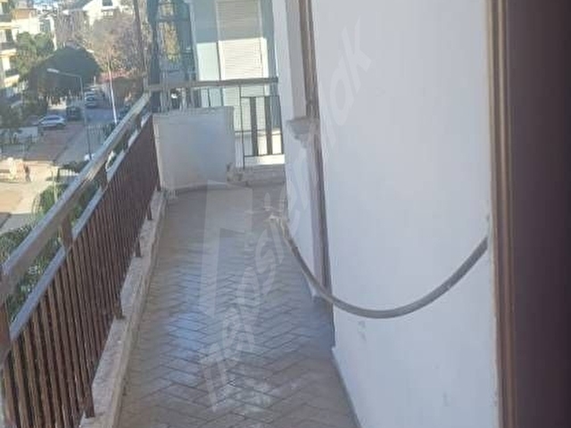 Sahibinden Kiralık Asansörlü ve Doğalgaz Kombili Daire - Görsel 8