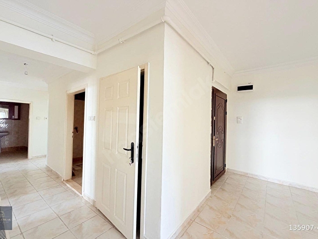 GÜNEŞ EMLAK*MERKEZDE*KREDİ LİMİTSİZ KATTA 3+1 SATILIK DAİRE - Görsel 15