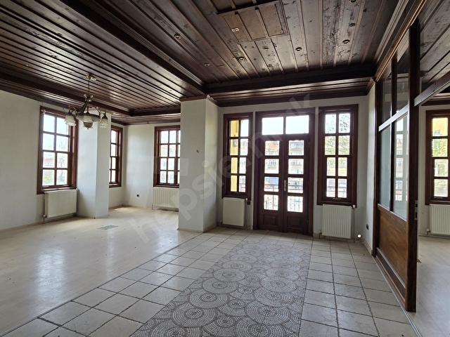 SURİÇİ ÇARŞISI YANI TİCARİ RUHSATLI KİRALIK MÜSTAKİL KONAK - Görsel 29