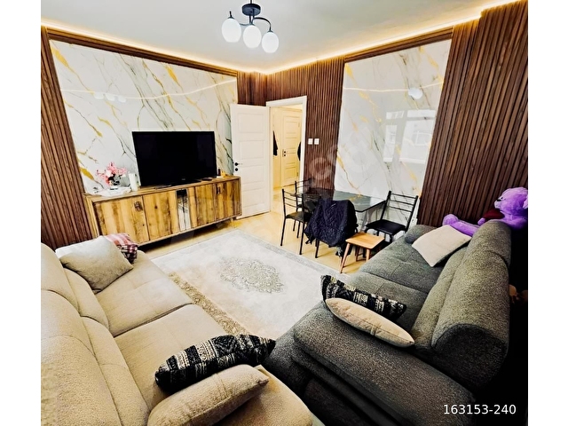 ÜSK ZEYNEPKAMİLDE MASRAFSIZ İÇİ FULL YAPILI 2+1 90m2 KİRACISIZ