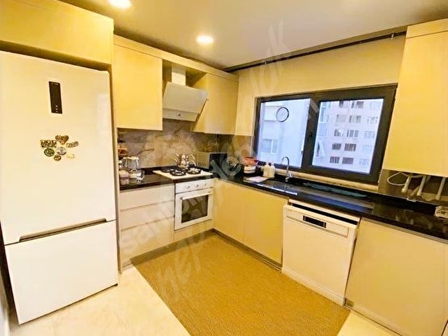DEMİRAYDAN EŞYALI YENİ OTOPARK ASANSÖRLÜ NEZİHFERAHSÜPERLÜKS 3+1 - Görsel 14
