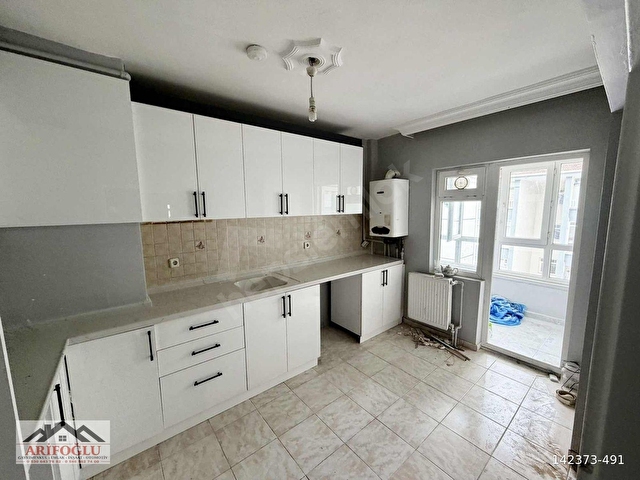 ARİFOĞLUDAN KIBRISKÖY SİTE İÇİ YAPILI MASRAFSIZ ÇİFT BALKON 3+1 - Görsel 4