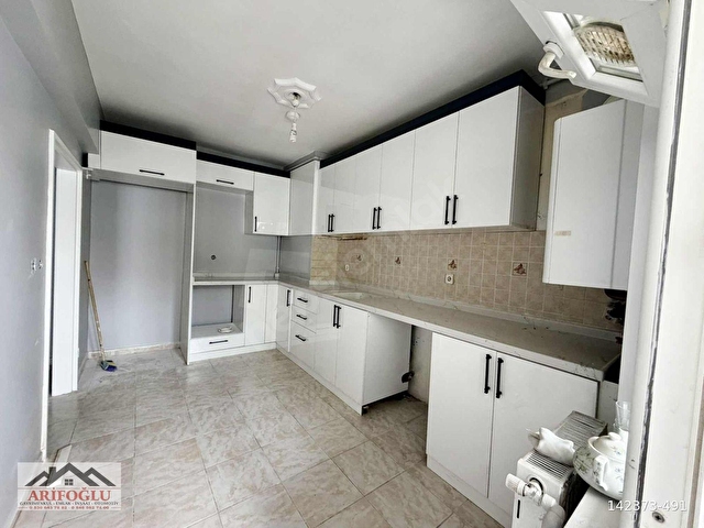 ARİFOĞLUDAN KIBRISKÖY SİTE İÇİ YAPILI MASRAFSIZ ÇİFT BALKON 3+1 - Görsel 11