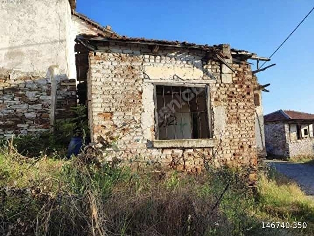 İNFO KULA BALIBEY SATILIK KARGİR EV VE ARSASI KÖY İÇİ 389 m2 - Görsel 5