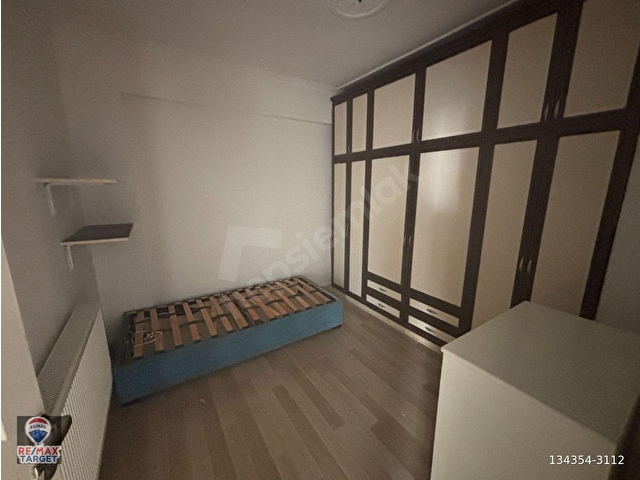 YEŞİLYURTTA DENİZ MANZARALI GENİŞ SALONLU 2+1 KİRALIK DAİRE - Görsel 12