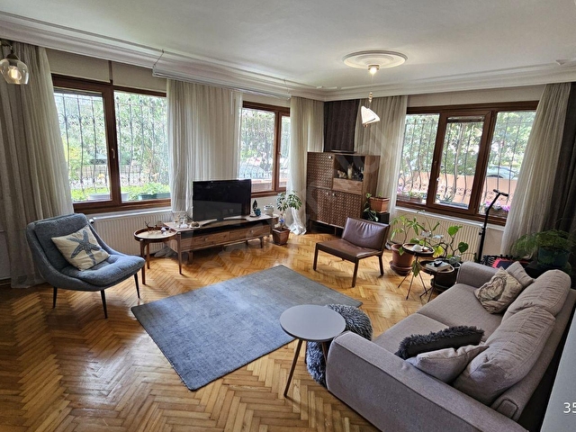 KOZYATAĞI MERKEZDE YEŞİLLİKLER İÇİNDE GİRİŞ KAT 3+1 DAİRE