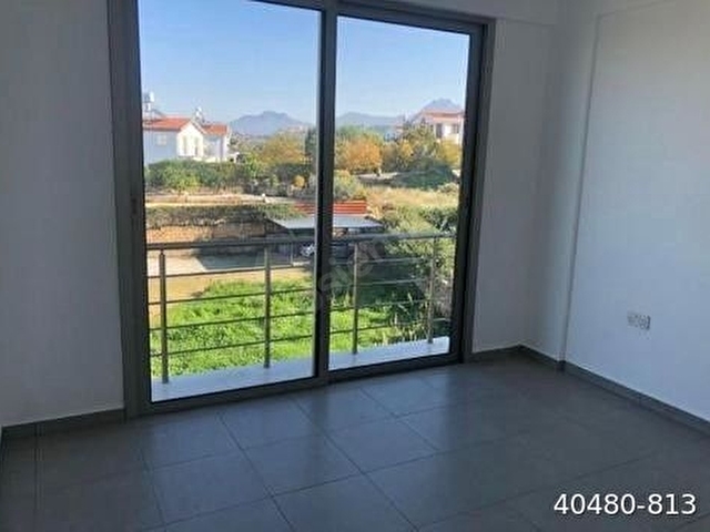 KIBRIS GİRNE SİTE 120m2 1+1 TERASLI DENİZ MANZARALI DAİRE - Görsel 7