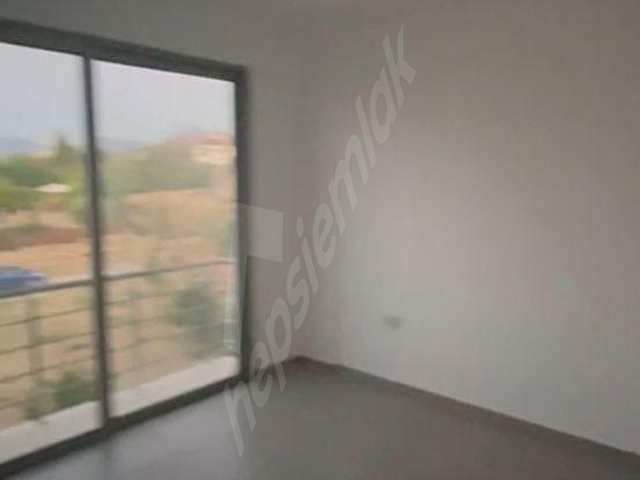 KIBRIS GİRNE SİTE 120m2 1+1 TERASLI DENİZ MANZARALI DAİRE - Görsel 15