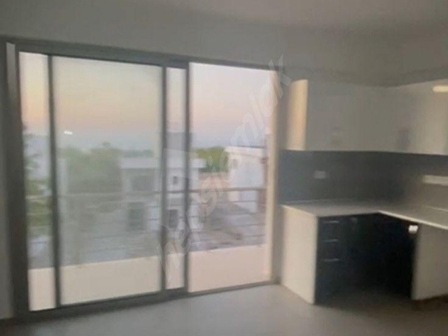 KIBRIS GİRNE SİTE 120m2 1+1 TERASLI DENİZ MANZARALI DAİRE - Görsel 12