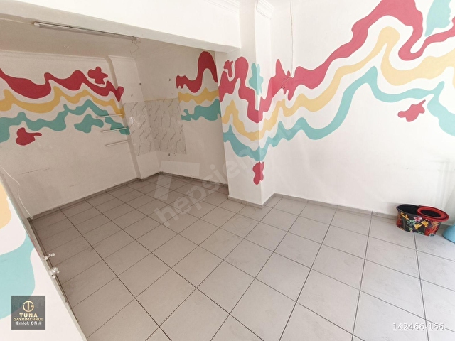 bağcılar hürriyet mah kiralık düz giriş 22m2 dükkan ! - Görsel 3