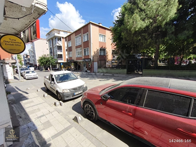 bağcılar hürriyet mah kiralık düz giriş 22m2 dükkan ! - Görsel 7