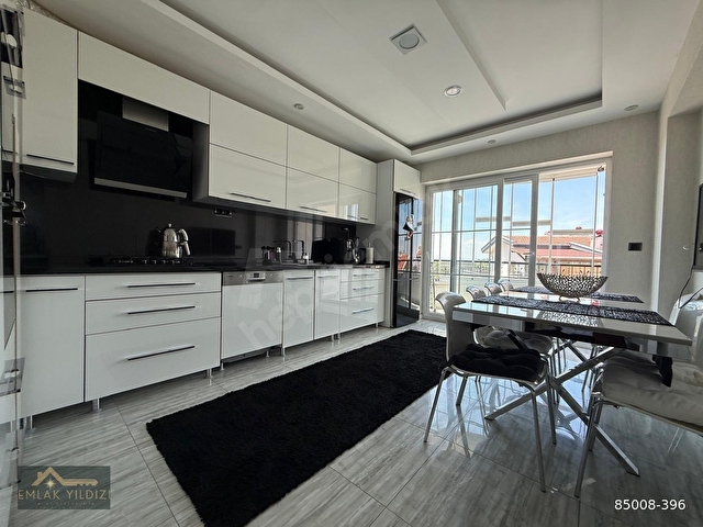 *EMLAK YILDIZI* ORMAN MANZARALI NET 150m2 3+1 ÖZEL YAPILI DAİRE