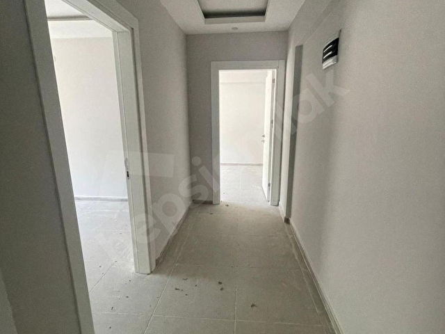 DENİZE SIFIR KONUMLU FULL DONANIMLI SİTE İÇİ 2+1 DAİRE - Görsel 9