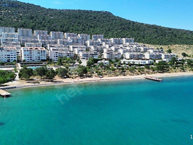 DENİZE SIFIR KONUMLU FULL DONANIMLI SİTE İÇİ 2+1 DAİRE