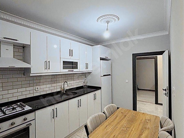 KİRALIK METROYA YÜRÜME MESAFİNDE EŞYALI DAİRE - Görsel 16