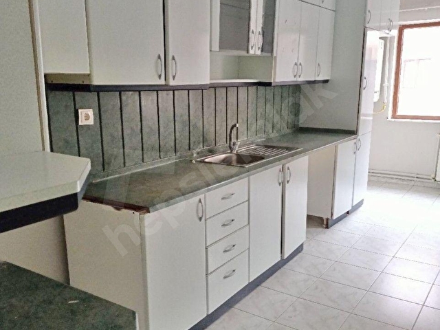 BOLU TABAKLAR MAH ARAKAT 4+1 SATILIK DAİRE