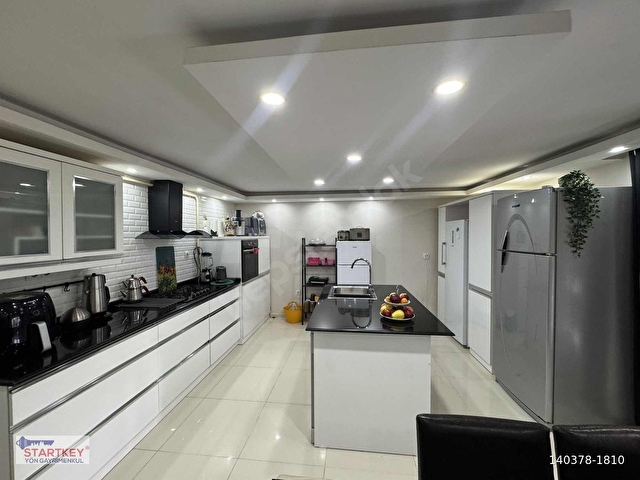 KUVAYİ MİLLİYEDE GÜZEL KONUMDA, 5+1 ÖZEL TASARIM VİLLA - Görsel 16