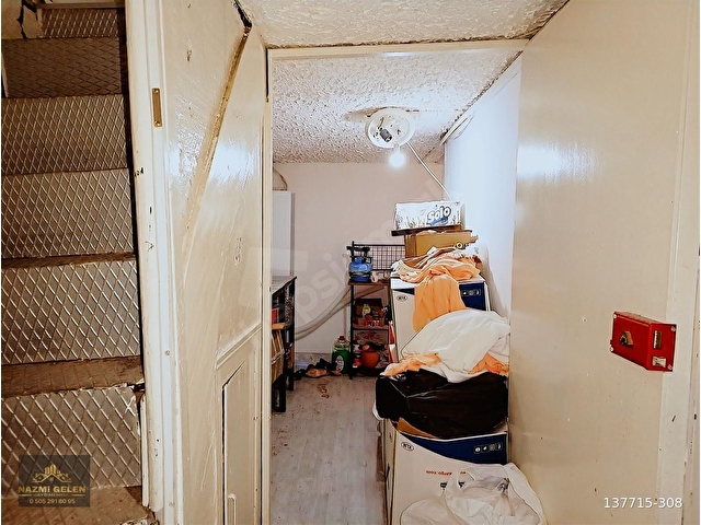 Alsancak Tarihi Simit Fırını Yakını Kiralık Geniş Rum evi - Görsel 16
