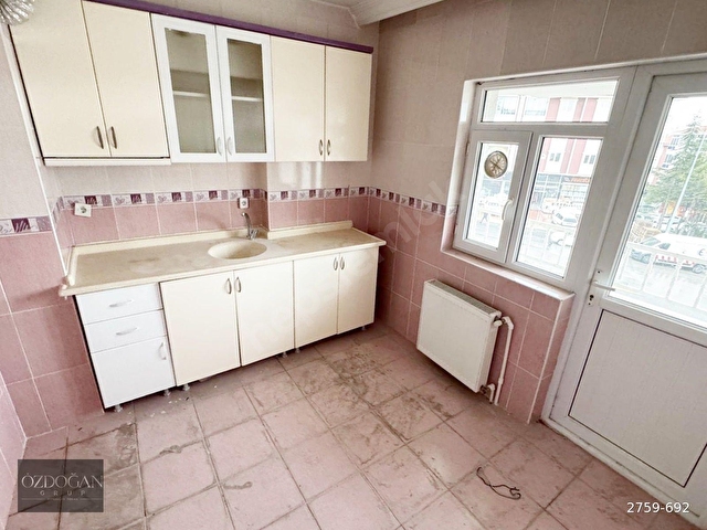 ÖZDAĞAN GRUPTAN TOPÇU MAHALLESİ CADDE ÜZERİ 3+1 SATILIK DAİRE - Görsel 9