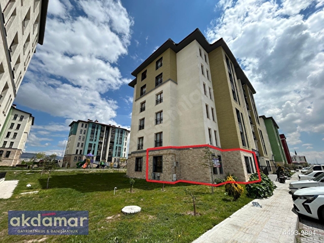 AKDAMAR - ORUÇ REİS TOKİ BAHÇE KATI 2+1 TAPULU KUMSMALL YANI
