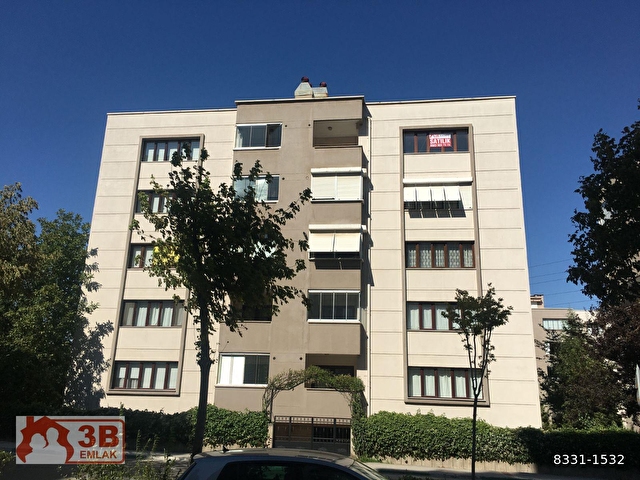 Cumhuriyet Mah Sahin Sitesi 4 1 180 M2 Daire 8331 1532 Hurriyet Emlak