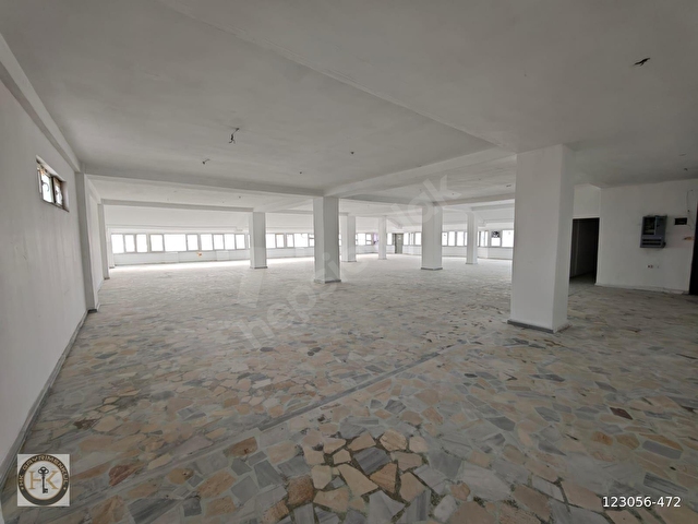 Sultangazi Cebeci Mahallesi Merkezi Konumda 400 m² Kiralık - Görsel 10