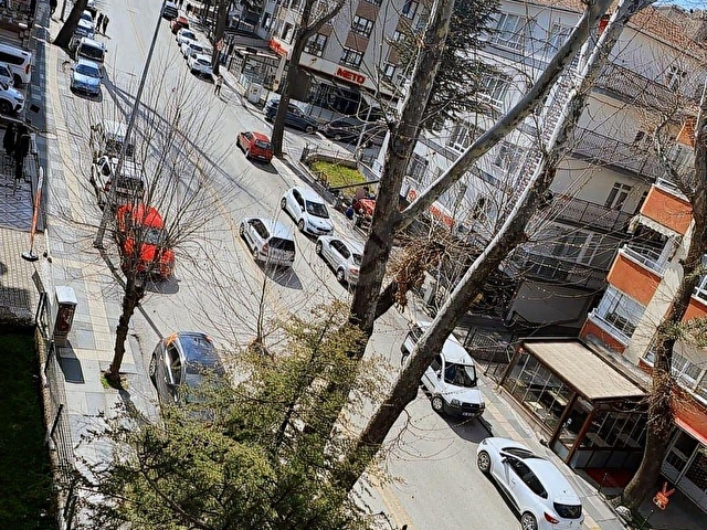 DİKMEN HÜRRİYET CADDESİNDE EŞYALI 3+1 KİRALIK DAİRE - Görsel 28