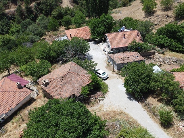 ÇANAKKALE BAYRAMİÇ KAYKILAR KÖYÜ 414 m2 MÜSTAKİL TAŞ KÖY EVİ - Görsel 6