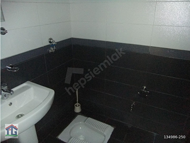 AKÇAKENT-1 SİTESİNDE SATILIK 3+1 KULLANIMA HAZIR BOŞ DAİRE. - Görsel 11