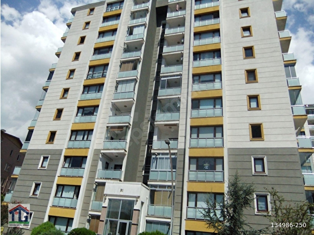 AKÇAKENT-1 SİTESİNDE SATILIK 3+1 KULLANIMA HAZIR BOŞ DAİRE. - Görsel 3
