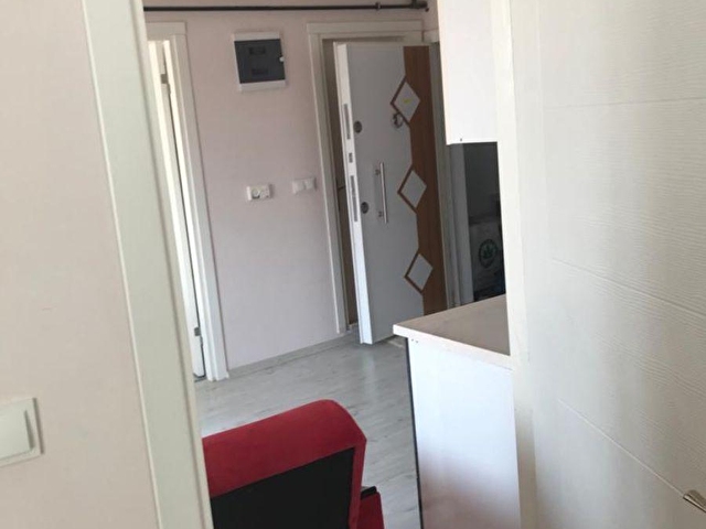 Izmir Buca Ataturk Esyali 05321390056 Kiralik 1 1 Ara Kat 95739 1054 Hurriyet Emlak