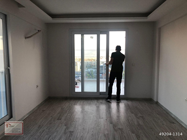 Cigli Sirintepede Deniz Manzarali Terasli 1 1 Lux Kiralik Daire 49204 1314 Hurriyet Emlak