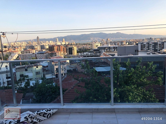Cigli Sirintepede Deniz Manzarali Terasli 1 1 Lux Kiralik Daire 49204 1314 Hurriyet Emlak